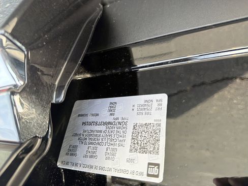 New 2026 Chevrolet Equinox EV LT image 34