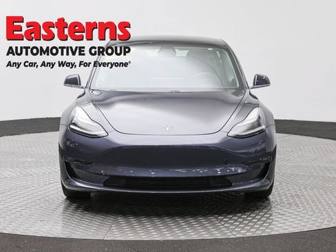 Used 2018 Tesla Model 3 Long Range AWD/4WD image 2