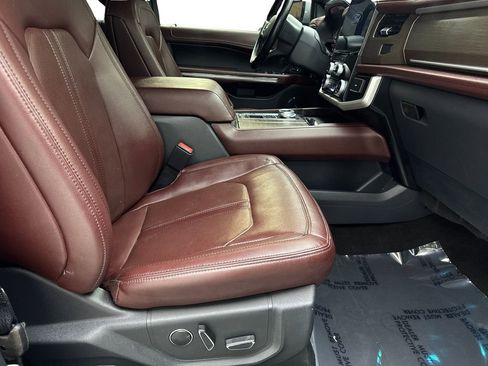 Used 2023 Ford Expedition Limited RWD image 48