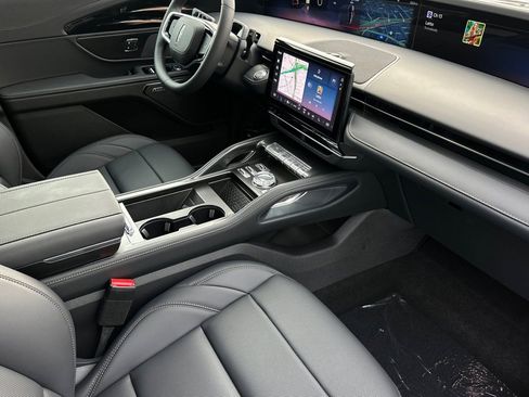 New 2026 Lincoln Nautilus Premier w/ Equipment Group 102A image 15