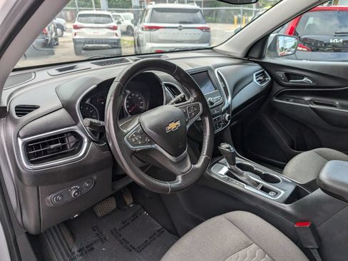 Used 2020 Chevrolet Equinox LT FWD image 12