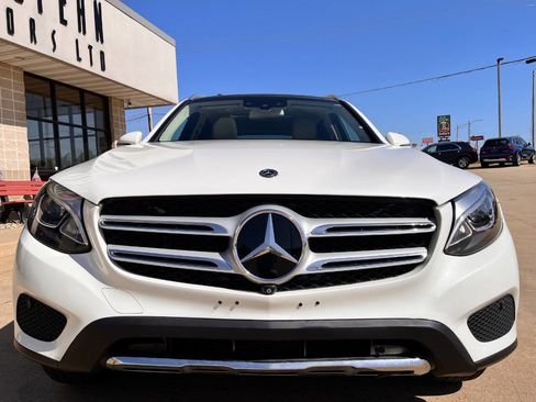 Used 2018 Mercedes-Benz GLC 300 4MATIC image 7