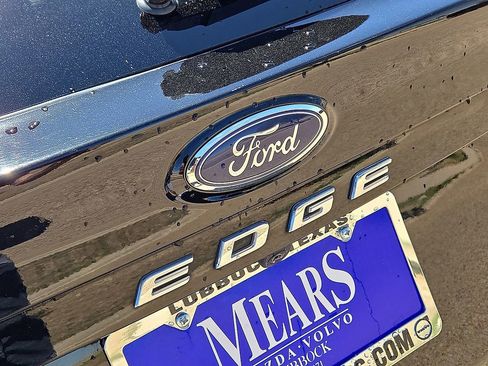 Used 2024 Ford Edge SEL AWD/4WD image 12