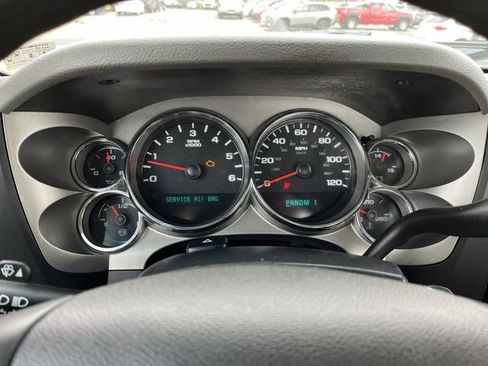 Used 2012 Chevrolet Silverado 2500 W/T w/ Snow Plow Prep Package AWD/4WD image 12