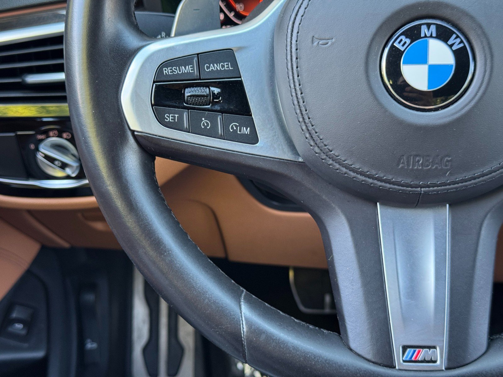 Used 2021 BMW 540i w/ M Sport Package RWD image 21