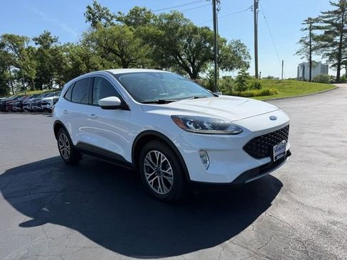 Used 2022 Ford Escape SEL AWD/4WD image 9