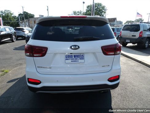 Used 2019 Kia Sorento EX w/ EX Touring Package AWD/4WD image 6