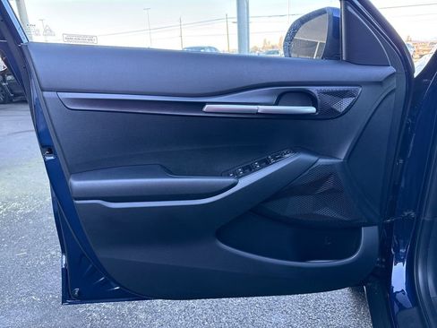 New 2026 Kia Seltos LX image 18