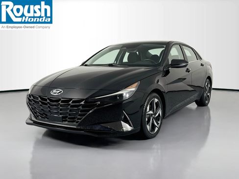 Used 2021 Hyundai Elantra SEL w/ Convenience + Premium Package FWD image 1