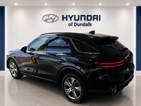 Used 2025 Genesis GV70 3.5T Sport AWD/4WD image 2