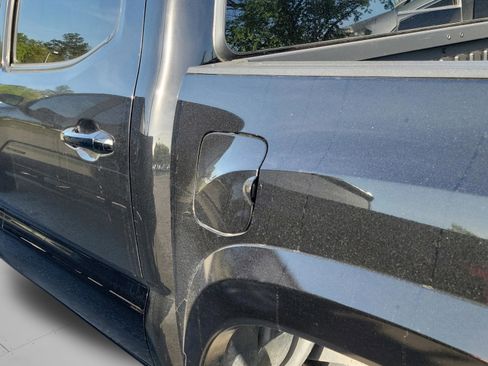 Used 2023 Toyota Tacoma TRD Sport w/ TRD Premium Sport Package image 25