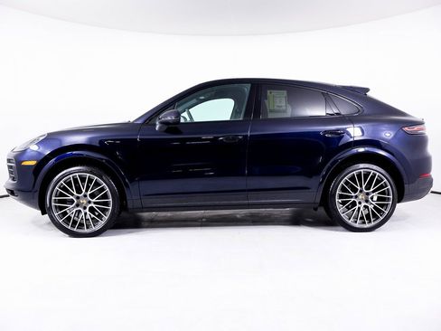 Used 2022 Porsche Cayenne S image 2