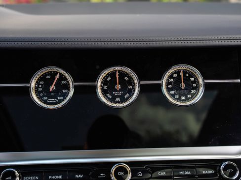 Used 2026 Bentley Continental GT AWD/4WD image 27