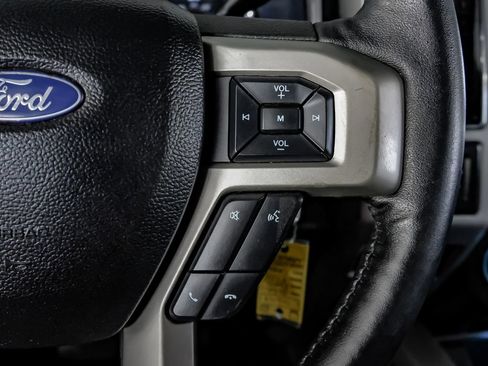 Used 2020 Ford F250 Lariat AWD/4WD image 17