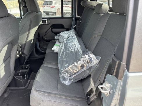 New 2026 Jeep Gladiator Willys image 15