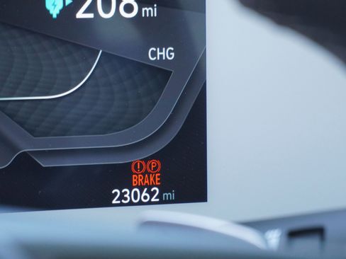 Used 2024 Hyundai Ioniq 5 SE image 23