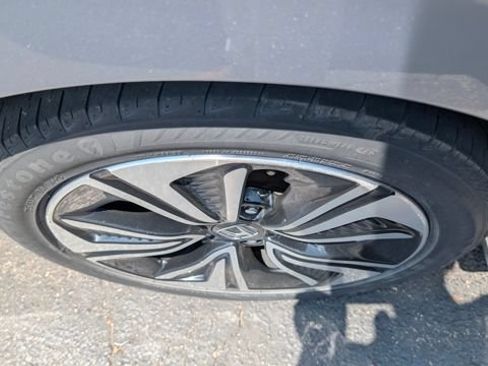Used 2016 Honda Civic EX-L image 9
