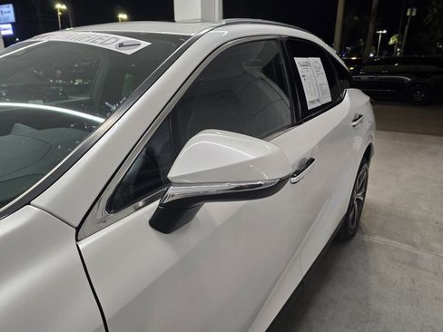 Used 2023 Lexus RX 350 Premium image 10