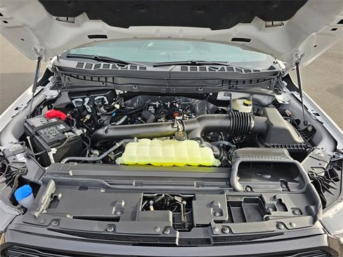 New 2025 Ford F150 Platinum image 9