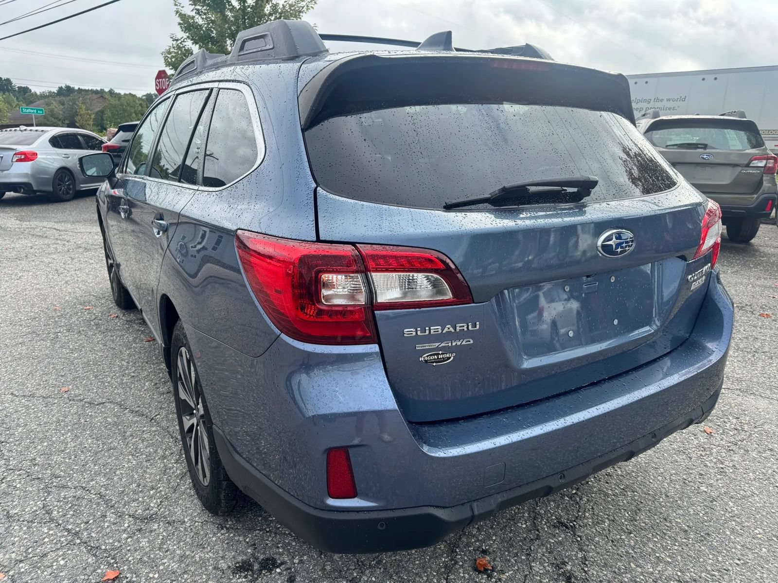 Used 2017 Subaru Outback 2.5i Limited AWD/4WD image 6