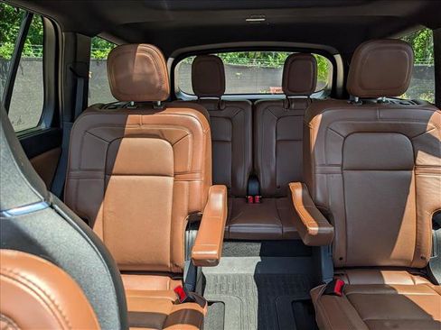 Certified 2023 Lincoln Aviator Reserve w/ Equipment Group 201A AWD/4WD image 22