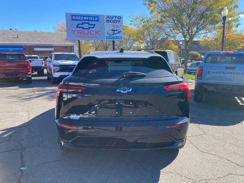 New 2026 Chevrolet Blazer EV RS AWD/4WD image 23