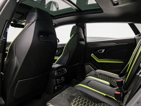 Used 2022 Lamborghini Urus AWD/4WD image 91