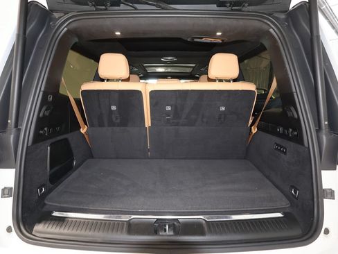 Used 2022 Jeep Grand Wagoneer Series III w/ Flexible Seating Group AWD/4WD image 26