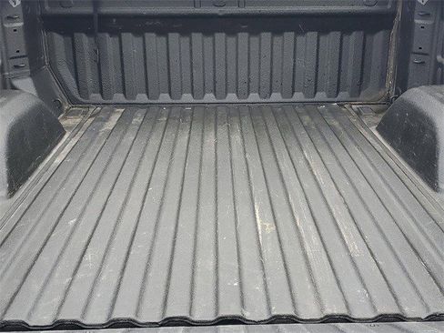 Certified 2023 GMC Sierra 1500 Elevation image 9