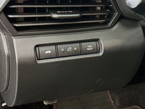 Used 2023 Nissan Altima 2.5 SR image 17