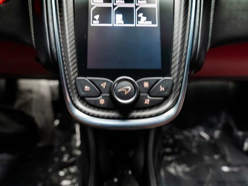 Used 2017 McLaren 570S Coupe RWD image 50