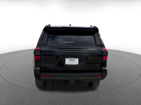 Used 2025 Toyota 4Runner SR5 image 12