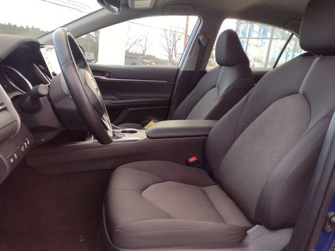 Used 2023 Toyota Camry LE image 14