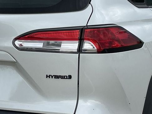Used 2023 Toyota Corolla Cross AWD Hybrid image 6