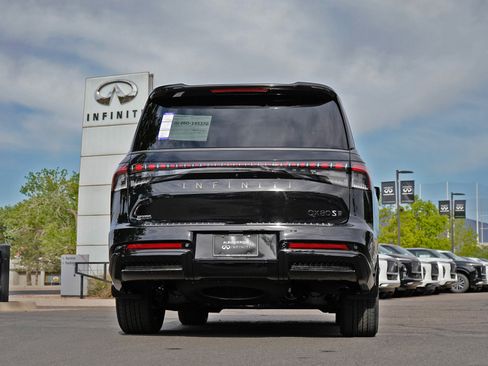 New 2026 INFINITI QX80 4WD w/ Sport Exterior Package image 10