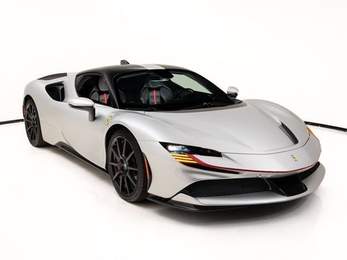 Certified 2021 Ferrari SF90 Stradale AWD/4WD image 1