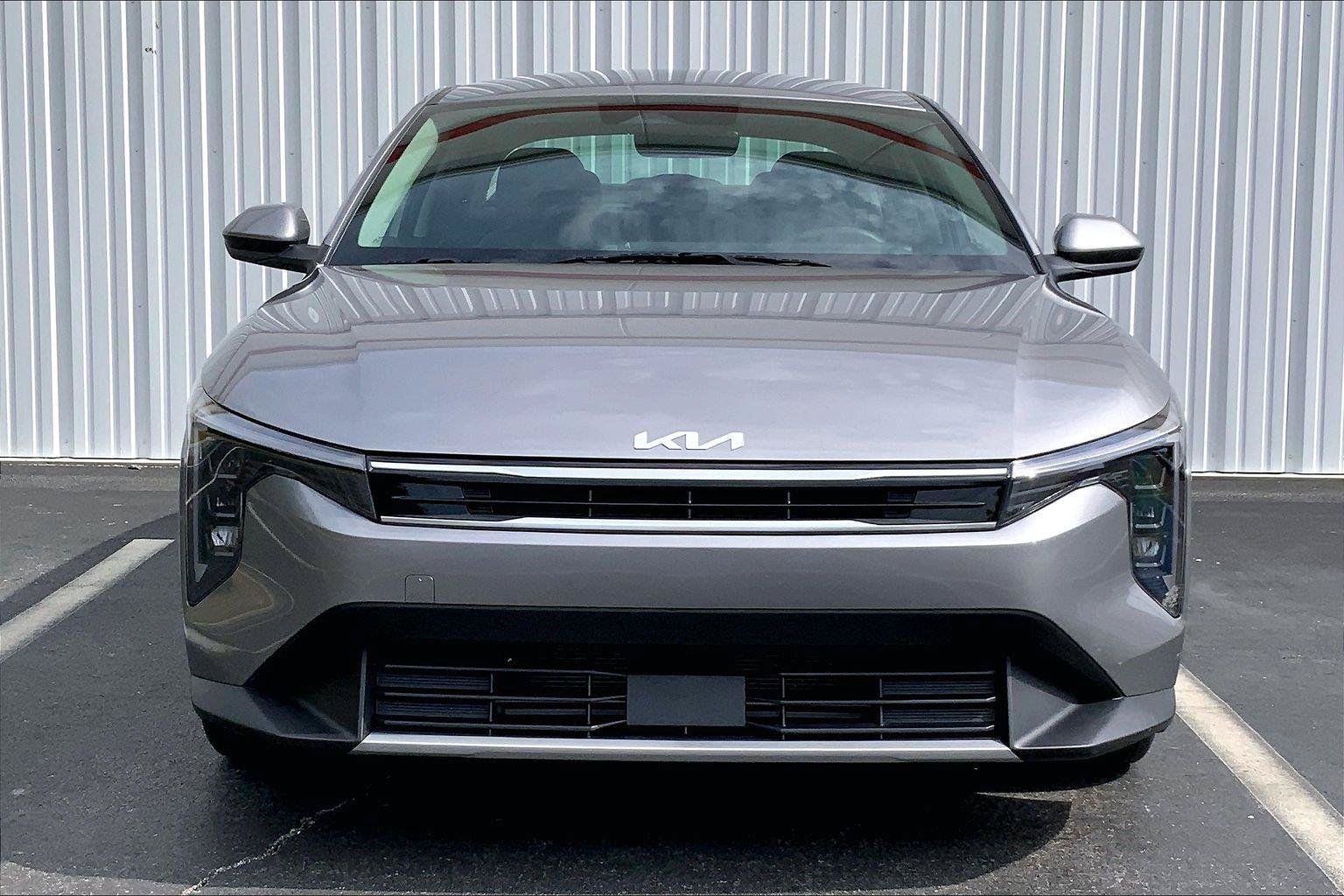 Used 2025 Kia K4 EX FWD image 3