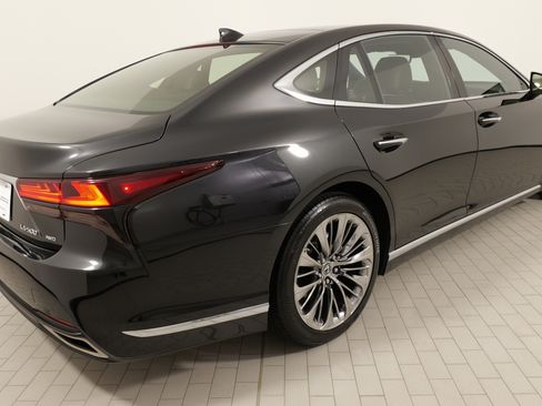 Used 2021 Lexus LS 500 AWD w/ Interior Upgrade Package image 12