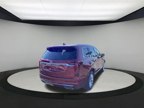 Used 2020 Cadillac XT6 Premium Luxury image 8