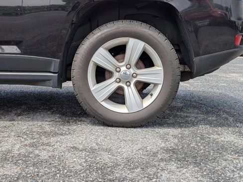 Used 2017 Jeep Compass Sport w/ Power Value Group image 14