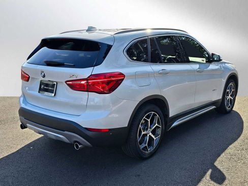 Used 2018 BMW X1 xDrive28i image 3