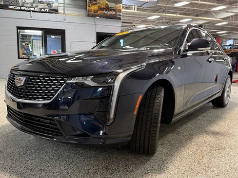 Used 2021 Cadillac CT4 Premium Luxury AWD/4WD image 3