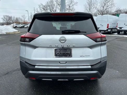 Used 2022 Nissan Rogue SL w/ SL Premium Package image 6