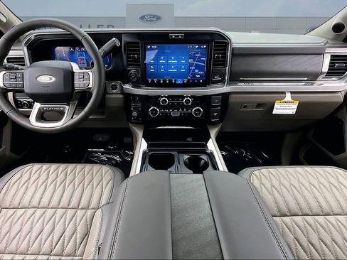 New 2026 Ford F250 Platinum AWD/4WD image 5