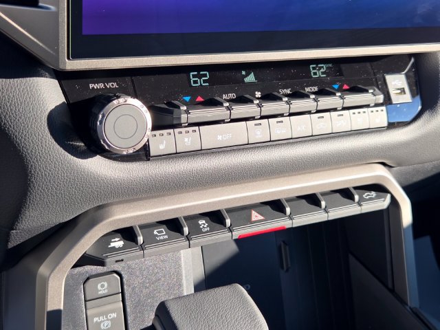 New 2026 Toyota Tundra Limited AWD/4WD image 23