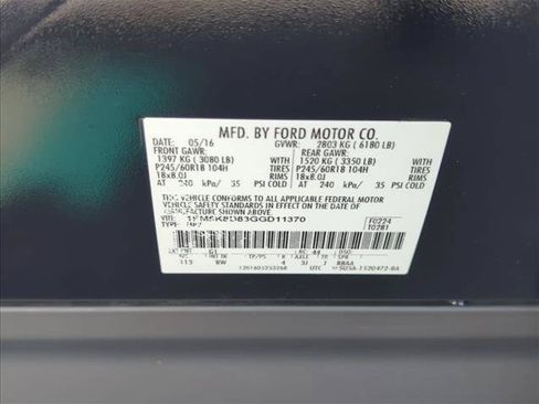 Used 2016 Ford Explorer XLT w/ Equipment Group 202A AWD/4WD image 29