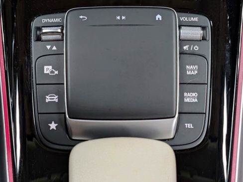 Used 2023 Mercedes-Benz EQB 300 4MATIC w/ Exclusive Package image 31