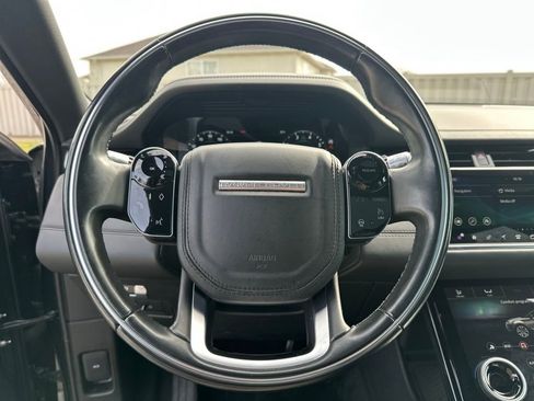 Used 2020 Land Rover Range Rover Evoque SE image 27