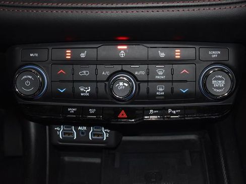 Used 2021 Dodge Durango R/T image 19