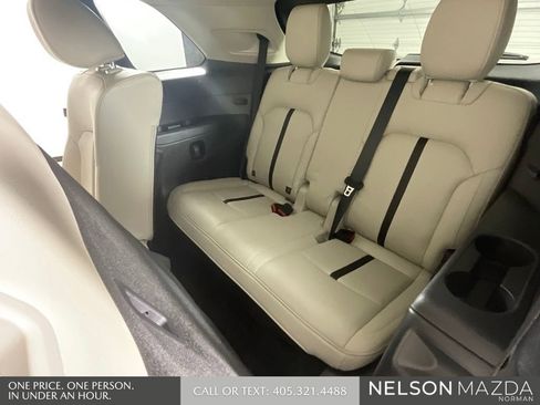 Certified 2025 MAZDA CX-90 Plug-In Hybrid w/ Preferred AWD/4WD image 26